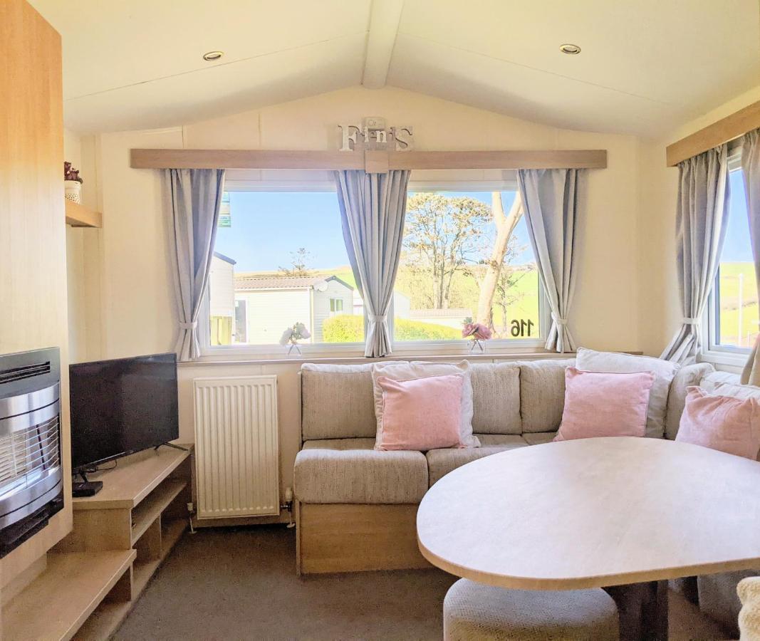 4 Berth Couples And Family Caravan In Beautiful Newquay Bay Resort Exterior foto
